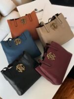 شنط ماركة روبرتو كفالي